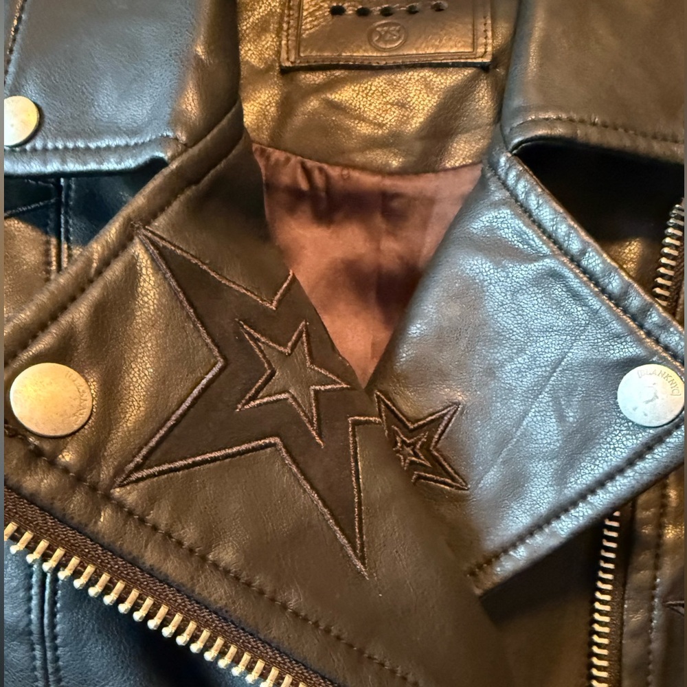 BlankNYC Good Pre-Loved Condition Sz XS Star-Patterned Faux Leather Jacket (733) - Picture 7 of 13